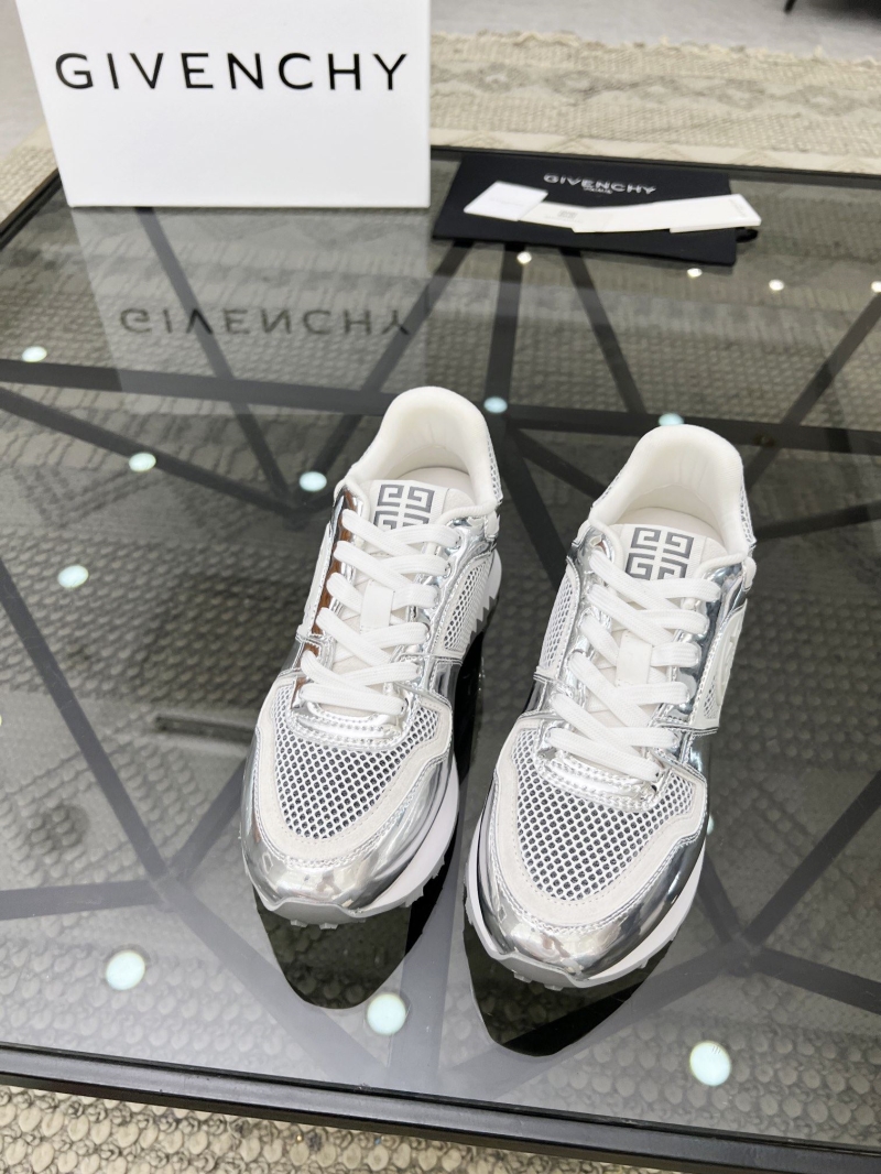 Givenchy Sneakers